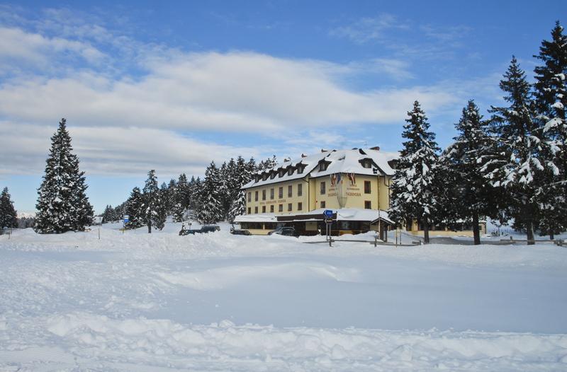 Hotel Vezzena Malga Postesina Экстерьер фото