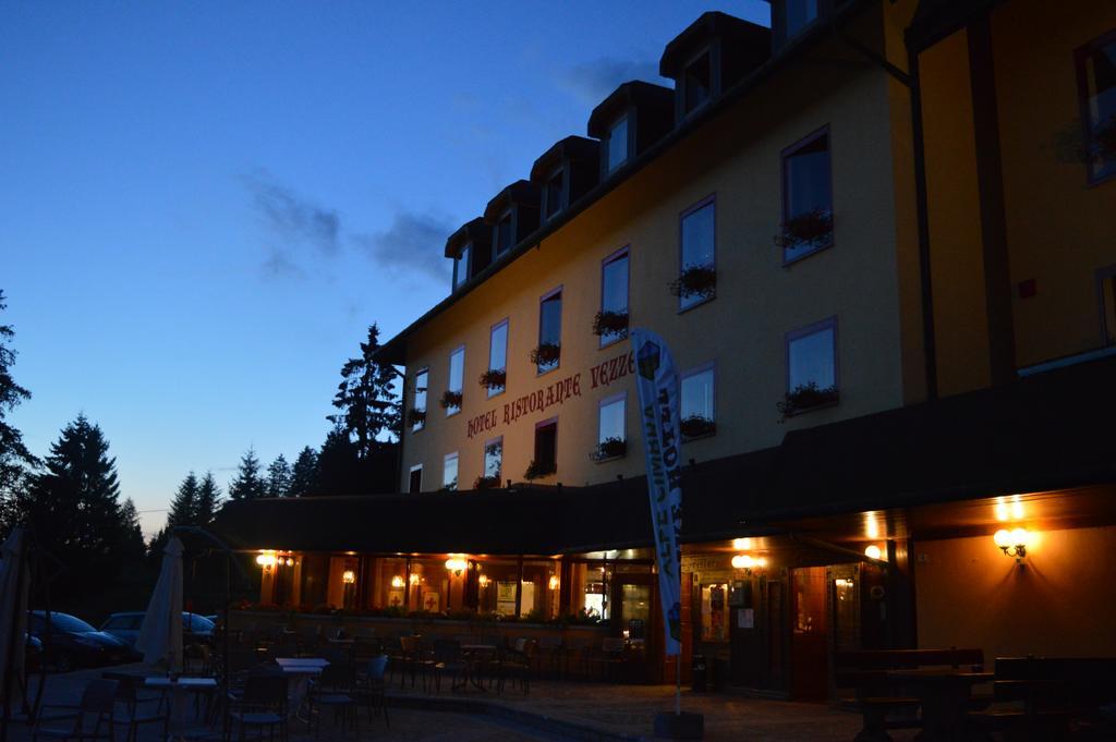 Hotel Vezzena Malga Postesina Экстерьер фото